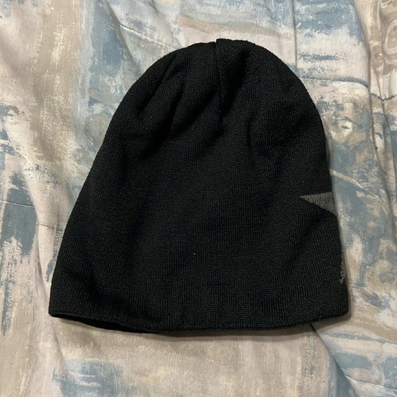 y2k star beanie - Picture 3 of 4